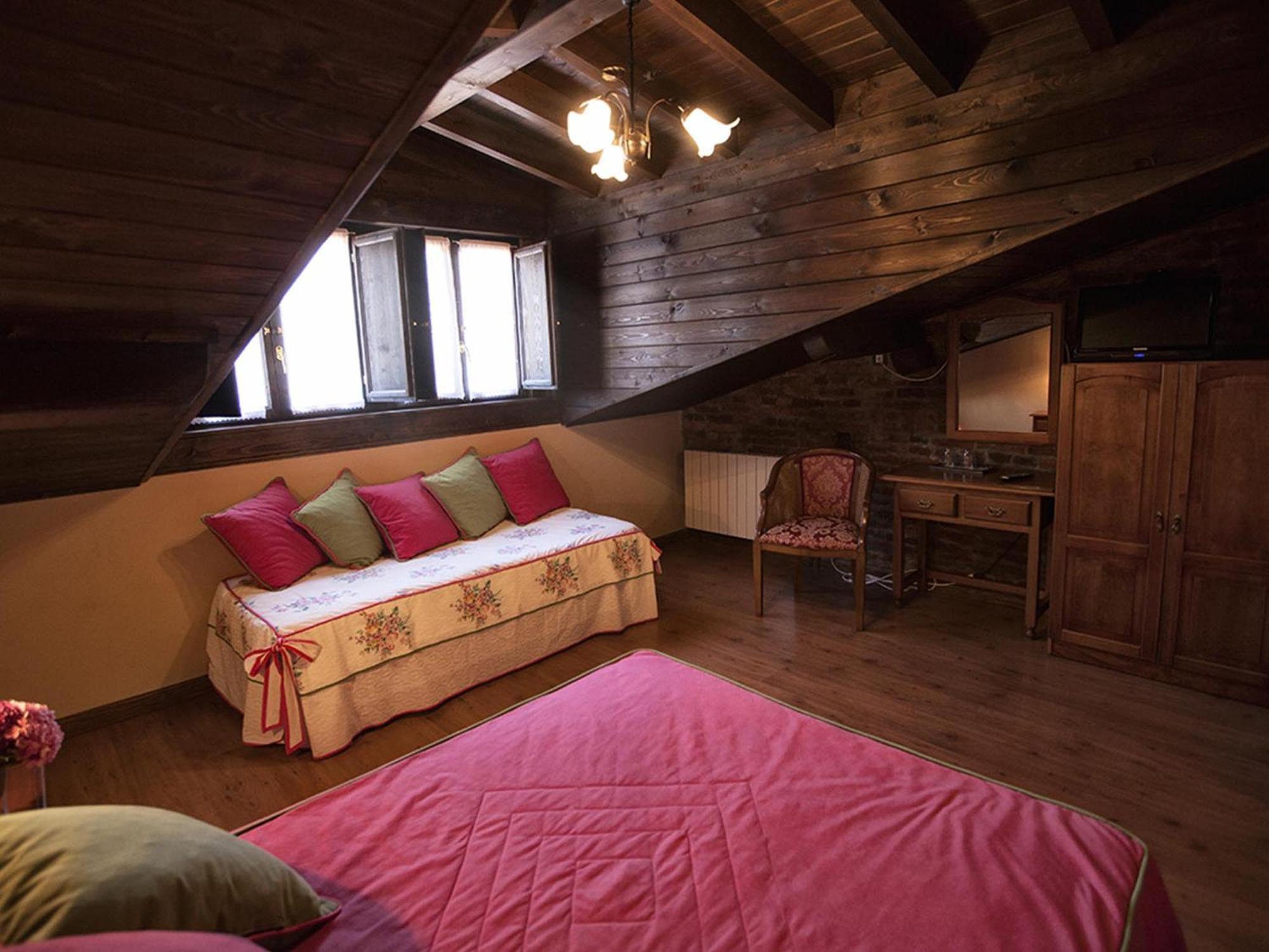 Hotel La Casona De Sobrepiedra Zimmer foto